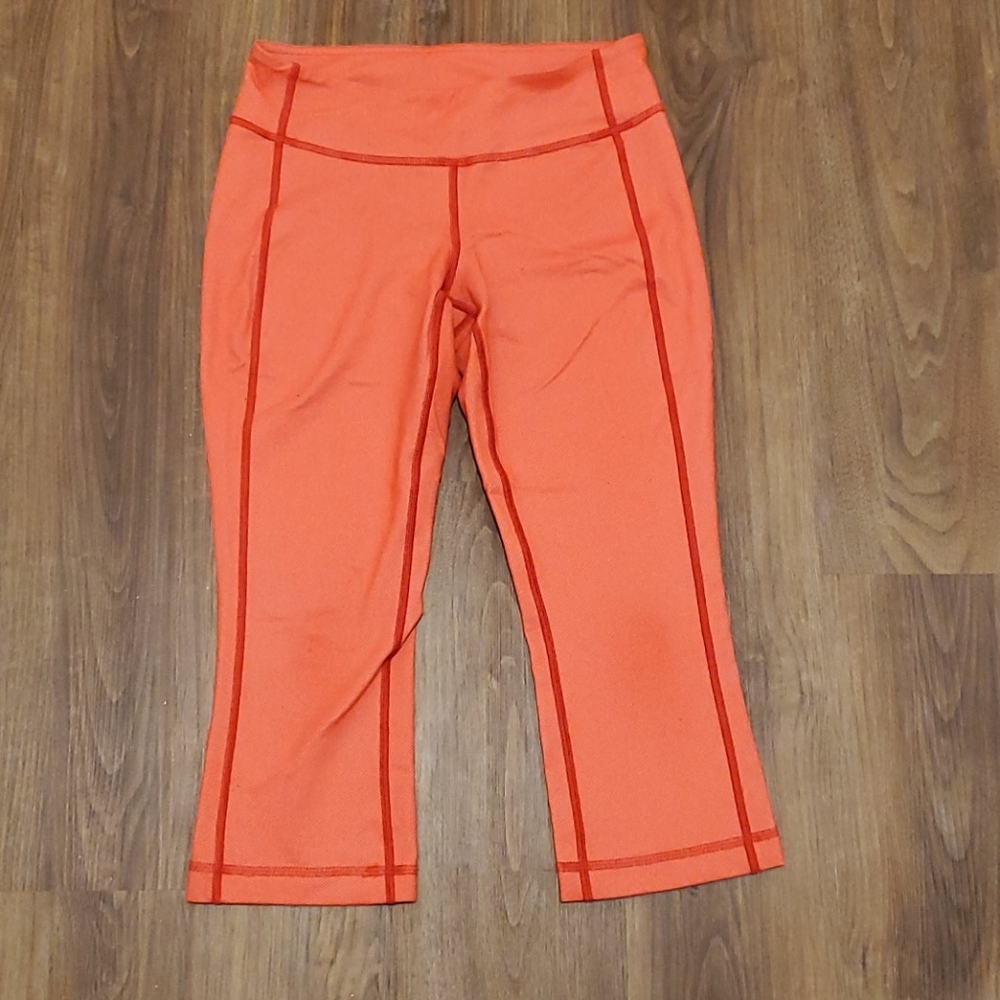Lululemon Crops Size 4